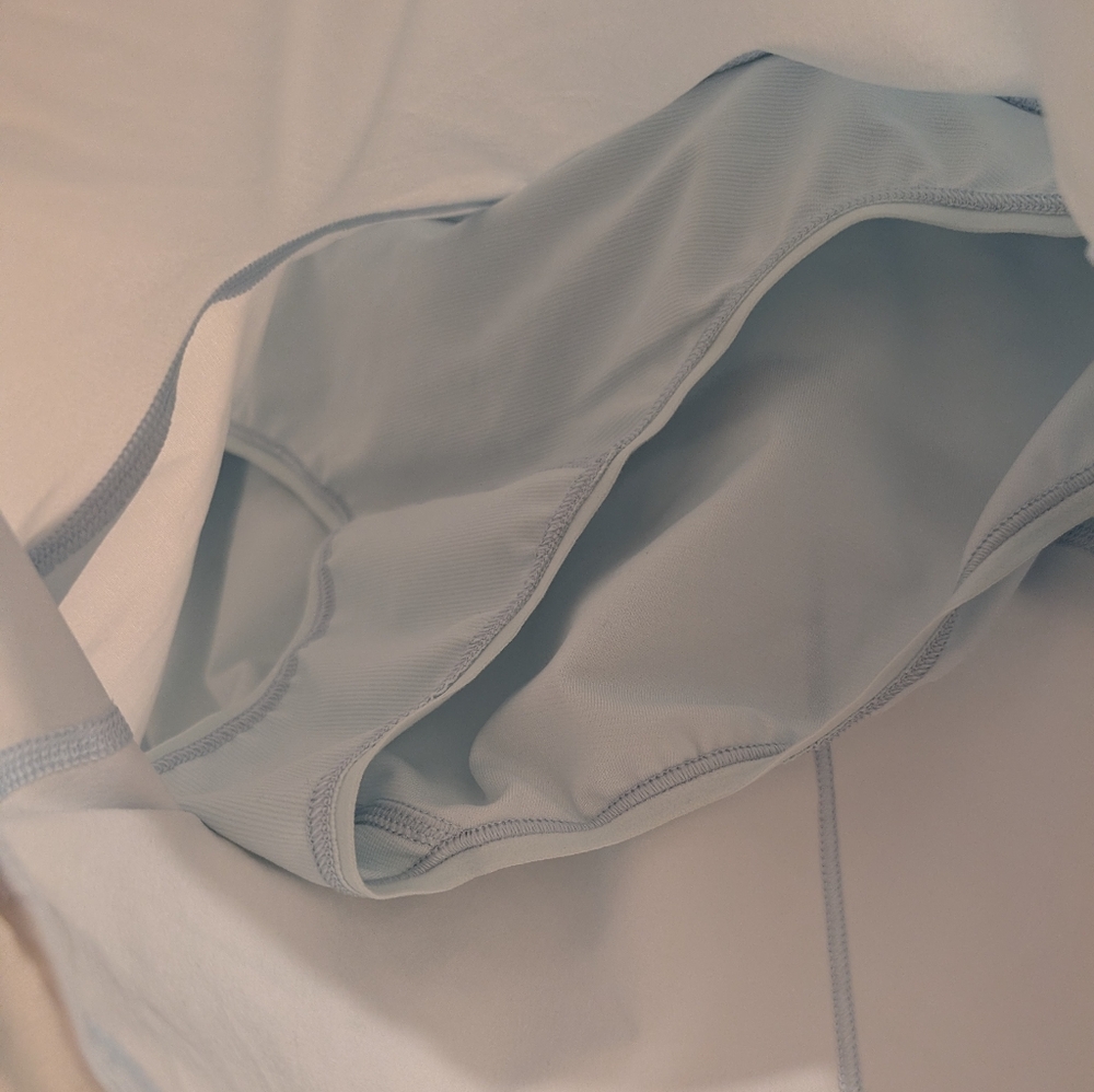 NWT Lululemon Speed Up HR 4" Shorts (Size 6, Color SHRB) - Picture 6 of 10